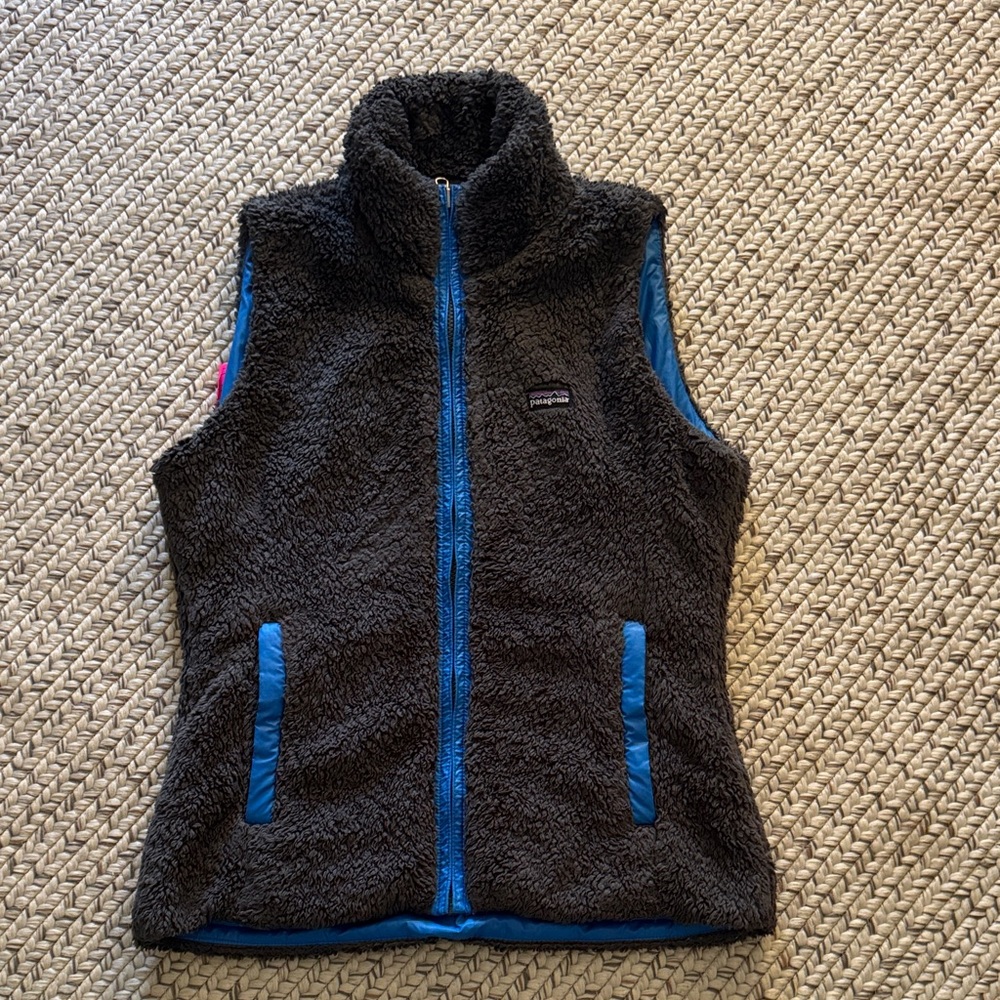 Women’s Patagonia Reversible Dark Grey and Blue Fleece Vest Size Medium